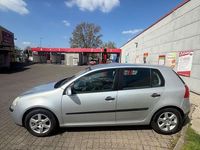 Gebraucht VW Golf IV Pacific 75 PS (55 kW) 2003 Silber Limousine