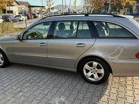 Gebraucht Mercedes E280 177 PS (130 kW) 2005 Silber Kombi