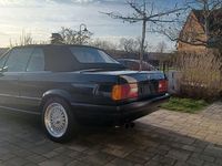 Gebraucht BMW 320 Cabriolet 129 PS (94 kW) 1991 Schwarz Cabrio