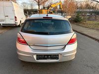 Gebraucht Opel Astra 150 PS (110 kW) 2005 Silber Limousine