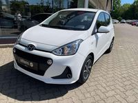 Gebraucht Hyundai i10 67 PS (49 kW) 2017 Polar white Kleinwagen