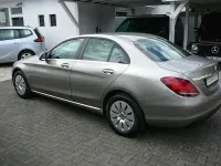 Gebraucht Mercedes C160 129 PS (94 kW) 2019 Mojavesilber metalliclack Limousine