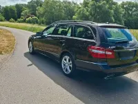 Gebraucht Mercedes E220 Avantgarde 170 PS (125 kW) 2012 Braun Limousine