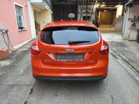 Gebraucht Ford Focus 125 PS (91 kW) 2012 Orange Limousine