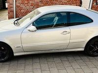 Gebraucht Mercedes CLK320 Elegance 218 PS (160 kW) 2000 Silber Coupé