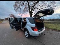 Gebraucht Mercedes ML320 224 PS (164 kW) 2006 Grau SUV