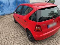 Gebraucht Mercedes A140 82 PS (60 kW) 1999 Rot Kleinwagen