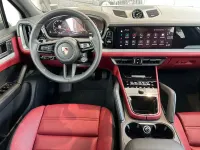 Neu Porsche Cayenne 354 PS (260 kW) 2025 Grau SUV