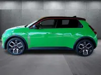 Neu Renault 5 E-Tech Komfort 110 kW (150 PS) 2026 Grün Limousine