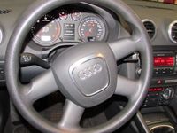 gebraucht Audi A3 2.0 TDI 125kW Attraction Attraction