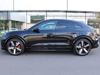 Neu Porsche Macan GTS 419 kW (571 PS) 2026 Tiefschwarzmetallic SUV