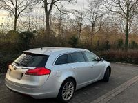 Gebraucht Opel Insignia 131 PS (96 kW) 2012 Grau Kombi
