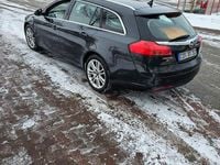 Gebraucht Opel Insignia 163 PS (119 kW) 2010 Schwarz Kombi