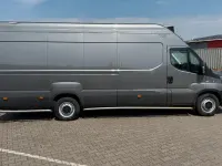 Gebraucht Iveco Daily 180 PS (132 kW) 2020 Grau Van / Kleinbus