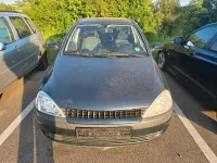 Używany Opel Corsa 90 KM (66 kW) 2002 Zielony Hatchback