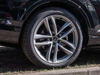 Neu Audi Q7 Performance 394 PS (289 kW) 2026 Schwarz SUV