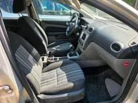 Käytetty Ford Focus 100 HP (73 kW) 2010 Hopea Farmari