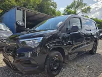 Gebraucht Opel Combo Selection 102 PS (75 kW) 2020 Schwarz Van / Kleinbus
