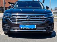 Gebraucht VW Touareg Elegance 231 PS (169 kW) 2023 Braun SUV
