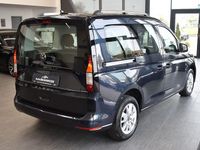 Gebraucht VW Caddy Life 122 PS (89 kW) 2023 Blau Van / Kleinbus