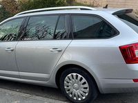 Gebraucht Skoda Octavia Joy 150 PS (110 kW) 2017 Silber Kombi