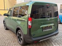 Neu Ford Courier Active 100 kW (136 PS) 2025 Grün Van / Kleinbus