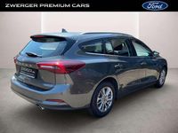 Gebraucht Ford Focus Titanium 125 PS (91 kW) 2024 Grau Limousine