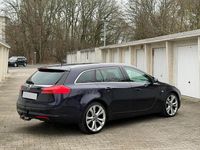 Gebraucht Opel Insignia 160 PS (117 kW) 2012 Blau Kombi