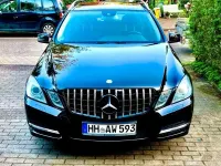 Gebraucht Mercedes E350 Avantgarde 265 PS (194 kW) 2012 Schwarz Limousine