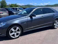 Używany Mercedes E220 170 KM (125 kW) 2012 Szary Sedan/Limuzyna