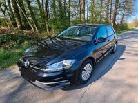 Gebraucht VW Golf VII 86 PS (63 kW) 2018 Schwarz Kleinwagen