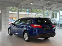 Gebraucht Ford Focus Titanium 140 PS (102 kW) 2014 Blau Limousine