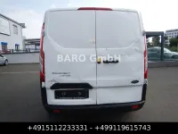 Gebraucht Ford Transit Custom 105 PS (77 kW) 2019 Weiß Van