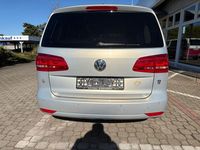 Gebraucht VW Touran Cup 140 PS (102 kW) 2015 Gold Van / Kleinbus