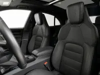 Gebraucht Porsche Macan 449 PS (330 kW) 2024 Schwarz SUV