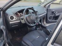 Gebraucht Renault Clio GrandTour 101 PS (74 kW) 2008 Silber Kombi