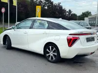 Gebraucht Toyota Mirai Basis 154 PS (113 kW) 2019 Black/ white pearl cs Limousine