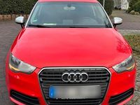 Gebraucht Audi A1 Design 85 PS (62 kW) 2012 Rot Kleinwagen