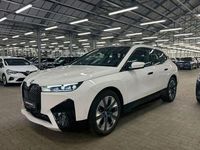 Gebraucht BMW iX Sport Line 239 kW (326 PS) 2023 Weiß SUV