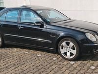 Usado Mercedes E420 314 HP (230 kW) 2006 Preto Sedan