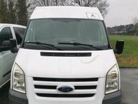 gebraucht Ford Transit 2,2 liter diesel. Läuft, diverse Mängel