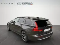 Gebraucht Volvo V60 Ultimate 455 PS (334 kW) 2022 Platinum grey / metallic Kombi