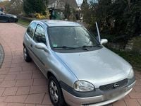 Gebraucht Opel Corsa 75 PS (55 kW) 1997 Silber Kleinwagen