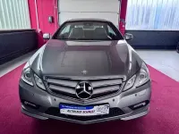 Gebraucht Mercedes E500 AMG line 388 PS (285 kW) 2010 Grau Coupé
