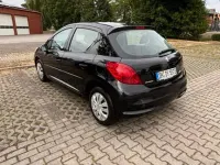 Gebraucht Peugeot 207 75 PS (55 kW) 2009 Schwarz Kleinwagen