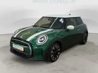 Gebraucht Mini Cooper 136 PS (100 kW) 2022 Gruen Kleinwagen