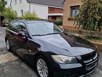 Gebraucht BMW 318 143 PS (105 kW) 2008 Schwarz Kombi