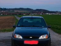 Gebraucht Ford Fiesta 60 PS (44 kW) 2001 Blau Kleinwagen