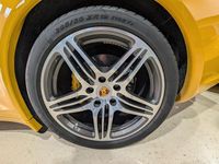 Gebraucht Porsche 911 Targa 4S 355 PS (261 kW) 2013 Gelb Cabrio