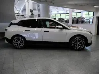 Gebraucht BMW iX M Sport 239 kW (326 PS) 2023 Mineralweiss SUV